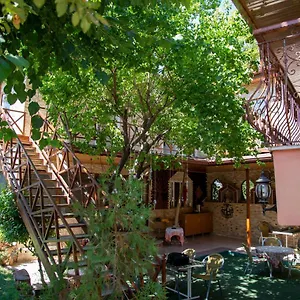3* Pensión Sinter Terasse House